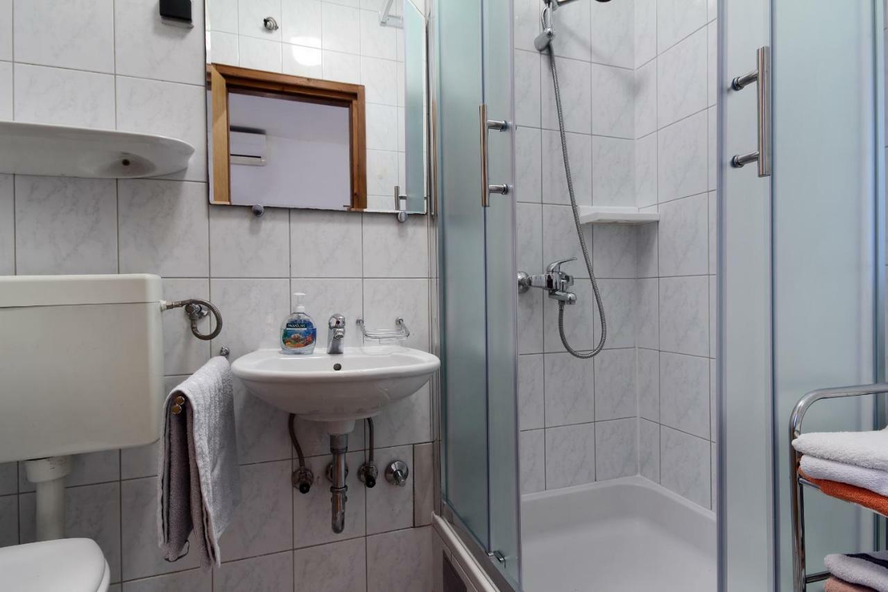 Guest house Vukosav Family And